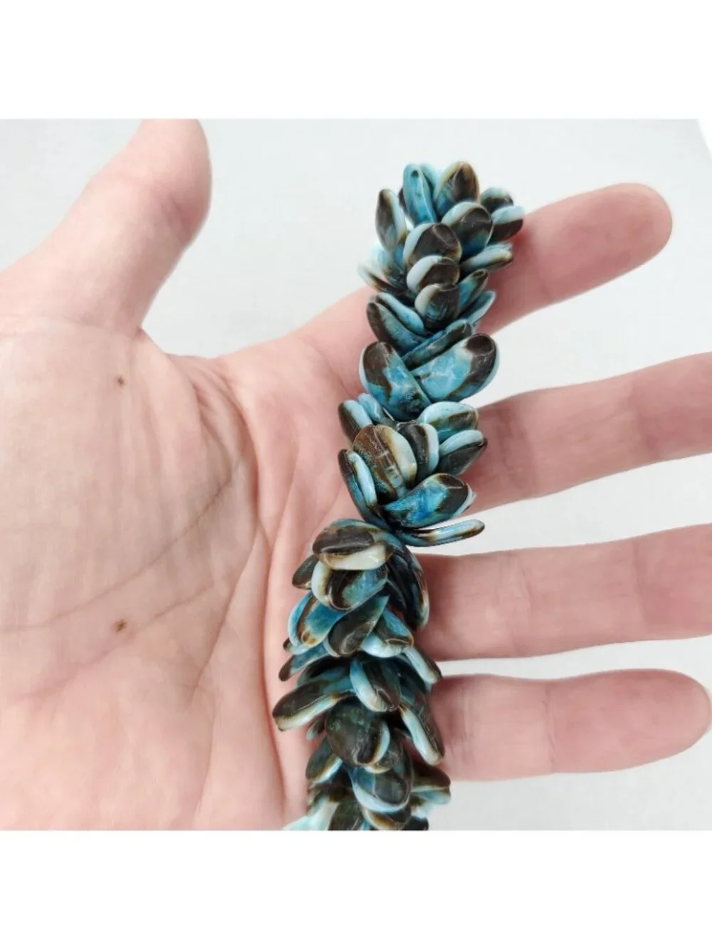 Vintage Beaded Shell Necklace Blue Beach Tiki Boho 16
